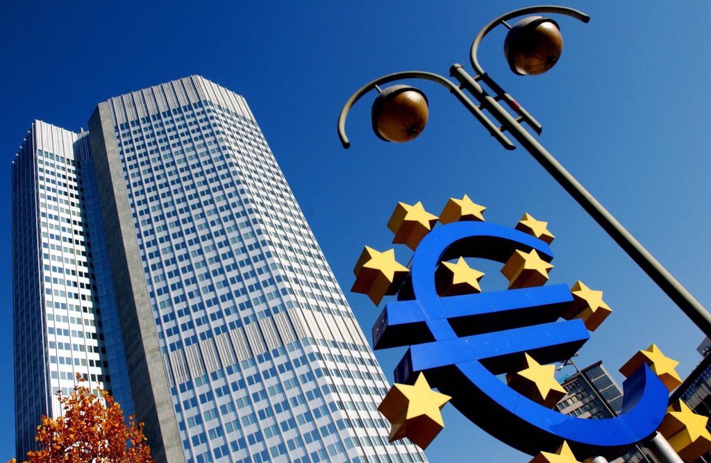 În contextul pandemic, BCE solicită băncilor europene să nu plătească